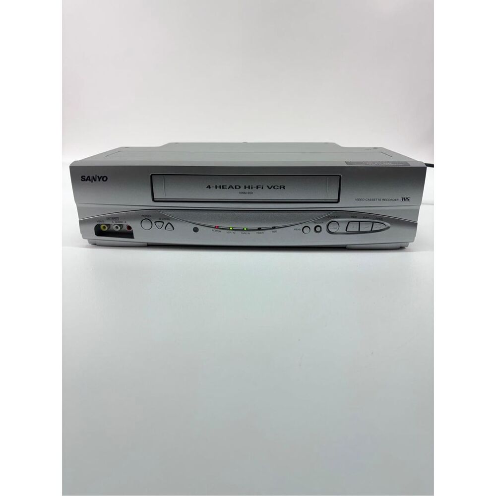 Sanyo VWM-950 VHS Player 4-Head Hi-Fi Stereo VCR NEW Open Box - Picture 2 of 11